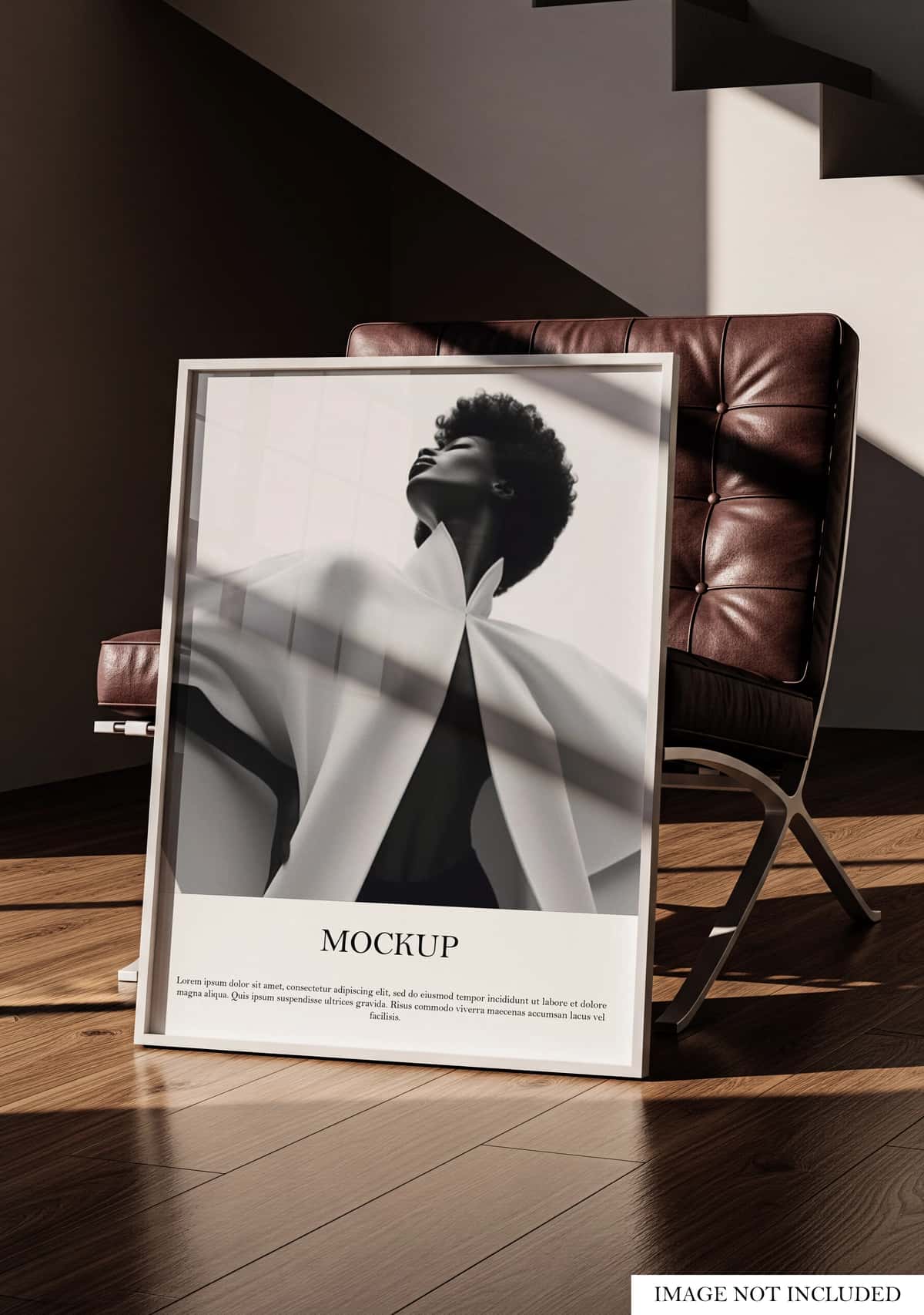 Badiiy portretli zamonaviy interyerga ega nafis ramkali plakat maket | Elegant framed poster mockup with artistic portrait modern interior 1