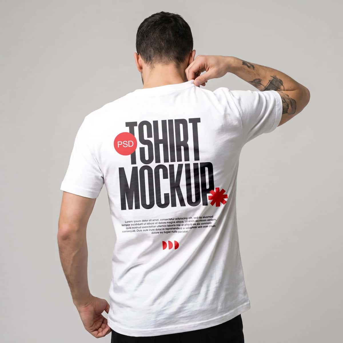 Mayka maketi erkak modelining orqa ko'rinishi | Tshirt mockup male model back view 1