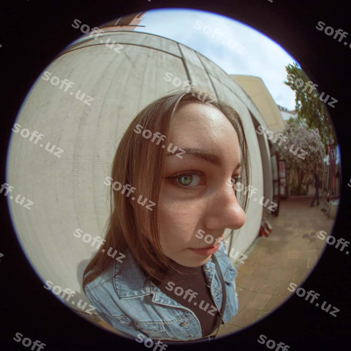Yo'l oynasi aks ettiruvchi ayol | Reflection woman road mirror 1