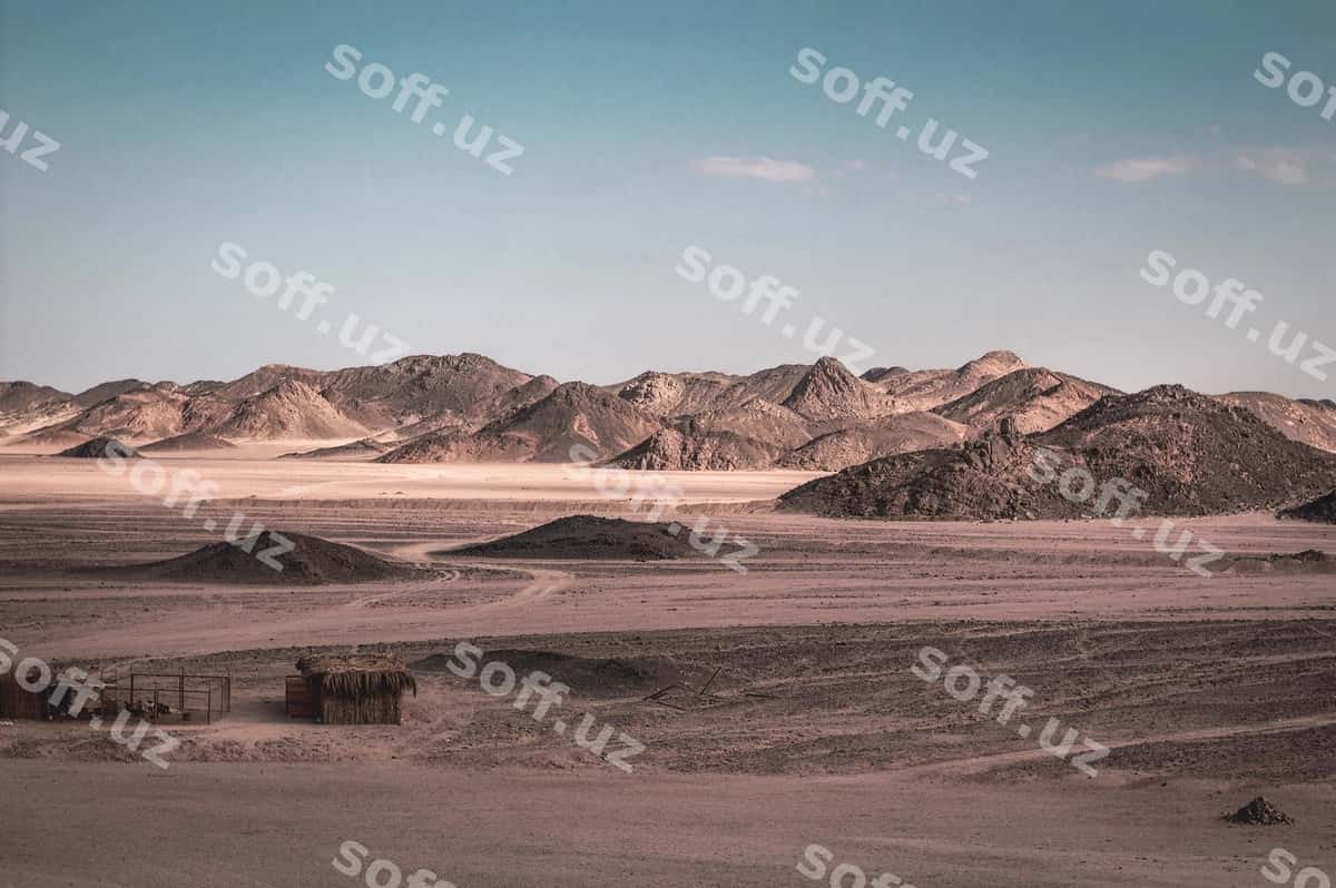 Chiroyli cho'li ormon osmondan | Scenic view desert against sky 1