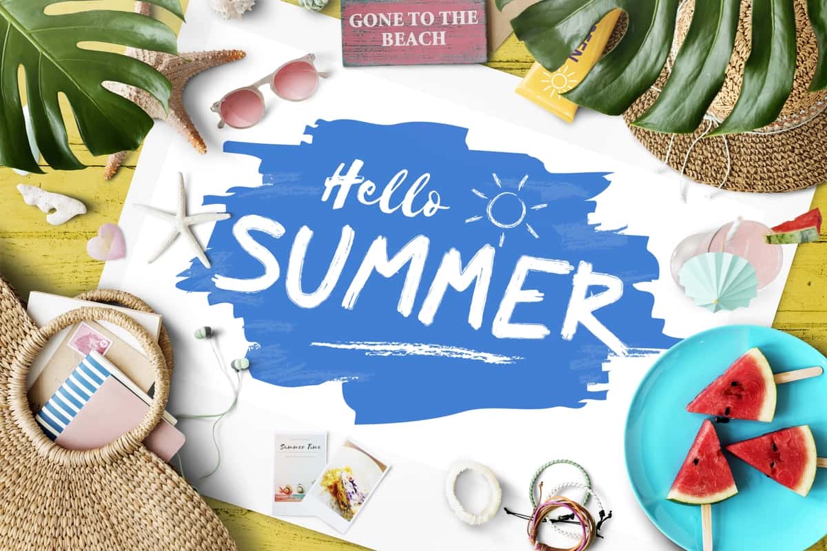 Yozgi ta'til foni | Summer vacation background 1