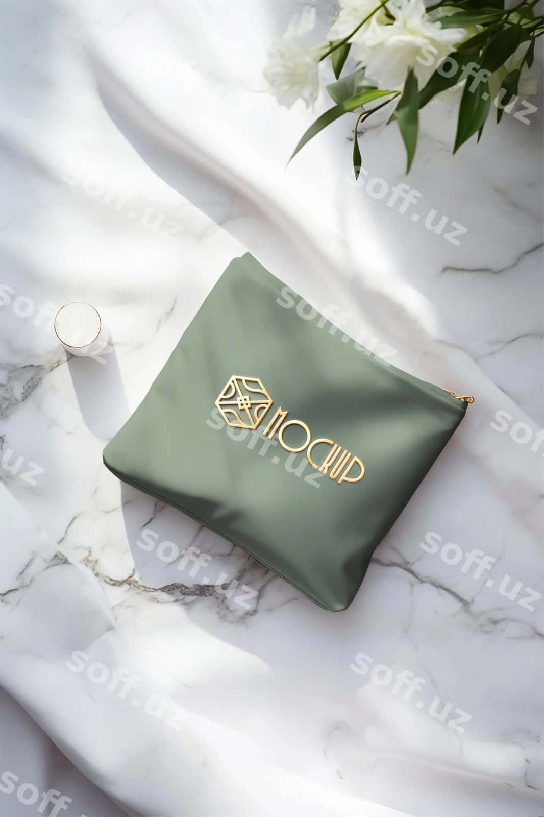 Tozalash sumkasi namunasi | Toiletry bag mockup 1