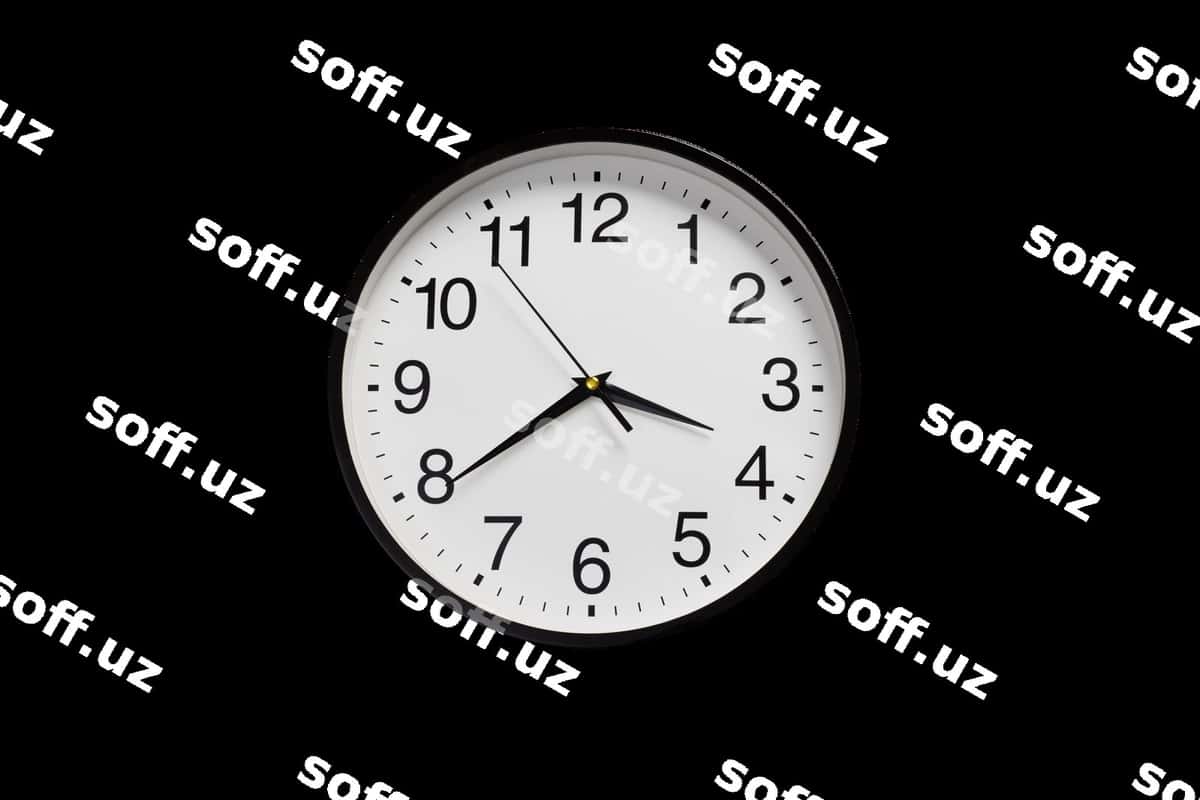 Devoncha soatni ayrilgan | Wall clock isolated 1