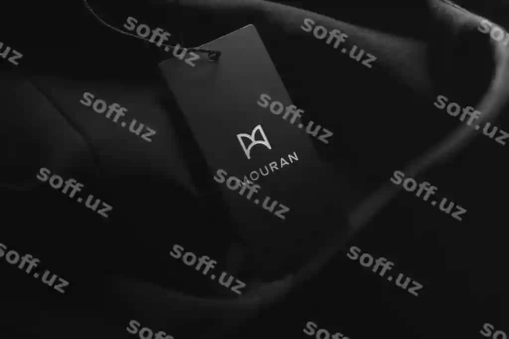 Logotip namuna qora hashamat etiketi | Logo mockup black luxury tag