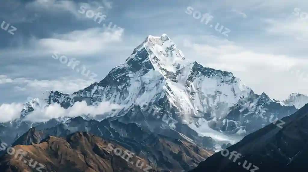 Yaqin surat qor sochiq cho'g'irma, aspekt nisbati 16:9, versiya 6, ish ID 64367e26bdf142c68018d4a41f1cb73f | Closeup snowcapped peak ar 169 v 6 job id 64367e26bdf142c68018d4a41f1cb73f