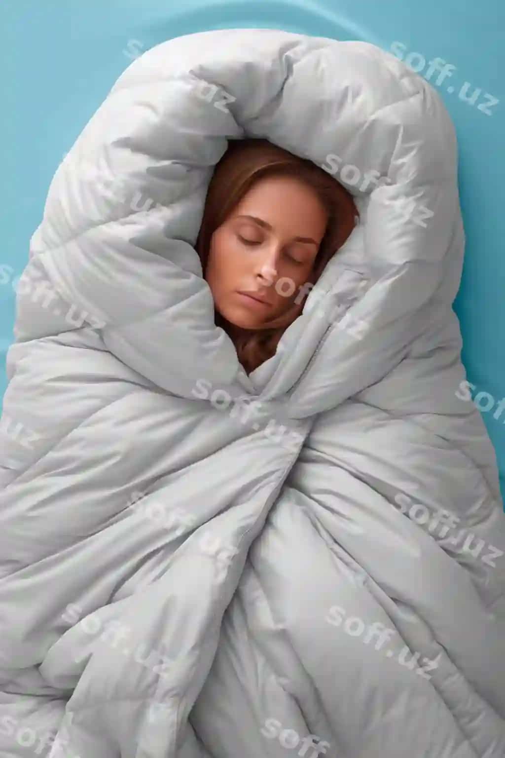 Ayol uyqu chuxlasi mockup | Woman sleeping bag mockup