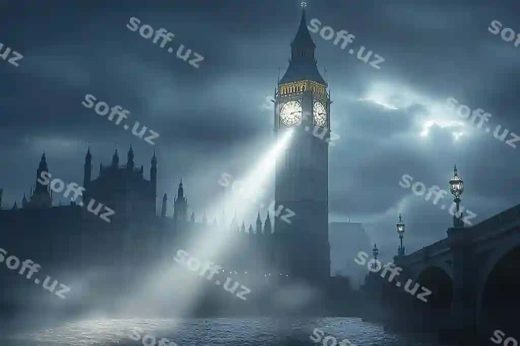 Soat tori quyosh bulutlardan o'tib chiqayotgan | Clock tower with sun shining through clouds