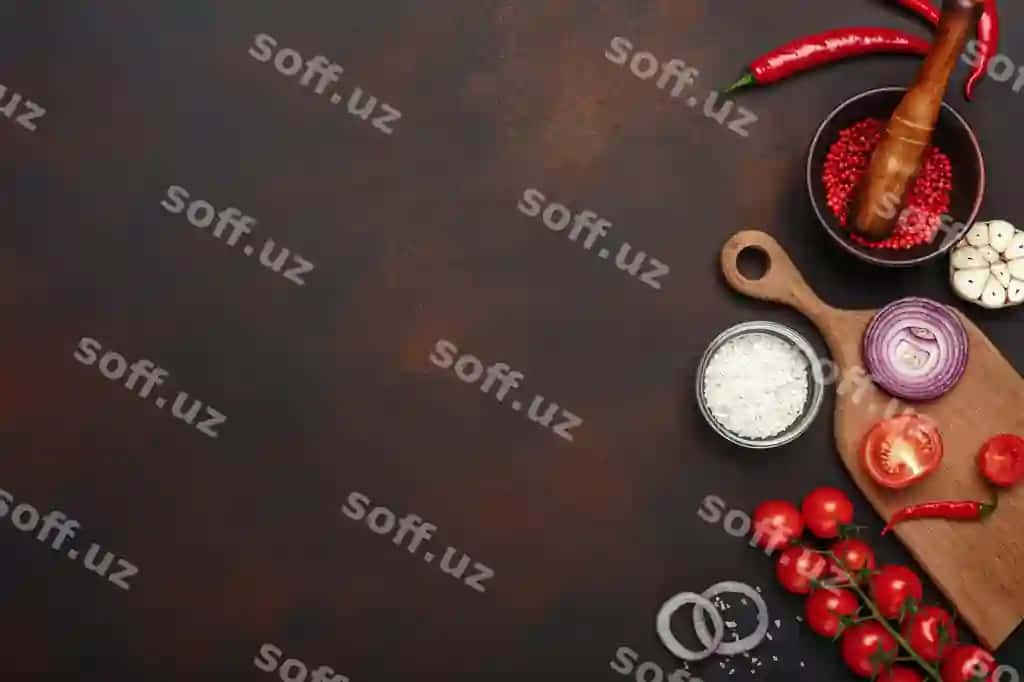 Komplekt mahsulotlari pichoq cherry pomidorlar rozmarin sarimsoq qizil mirch piyoz tuz bahorat sokhti qorqinchli jigarrang orqa fonda | Set products cutting board from cherry tomatoes rosemary garlic red pepper onion salt spice mortar rusty brown background