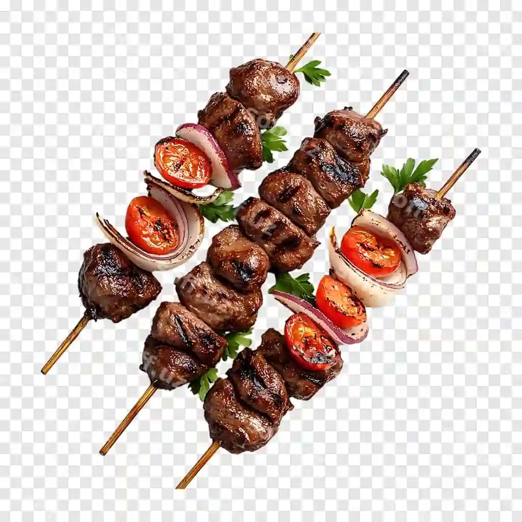 Pishirilgan goshtli shashlik, qozonlangan shashlik piyoz va pomidorlar bilan shaffof. | Grilled meat skewers roasted shish kebab with onion tomatoes transparent