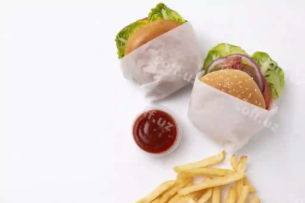Yuqori ko'rinish burgerlar sous joylashuvi | Top view burgers sauce arrangement