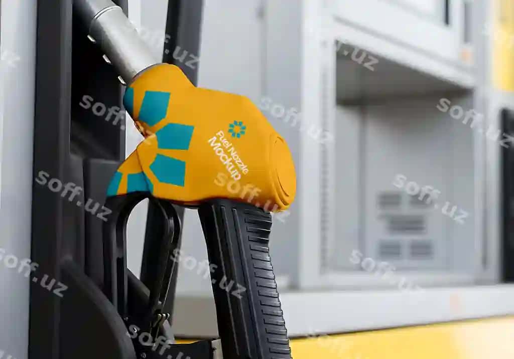 Yoqilg'i soplusining maketi yaqin ko'rinishdagi sariq ko'k rangli gaz nasosining tutqichi | Fuel nozzle mockup closeup yellow teal gas pump handle