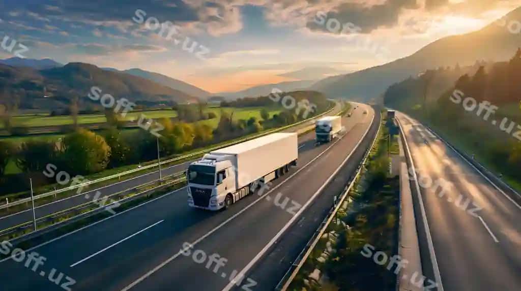 Yuk avtomobillari manzarali avtomagistral o'tib ziravor yashil to'g'iliklar orqali quyosh botishi. | Trucks driving scenic highway through lush green hills sunset