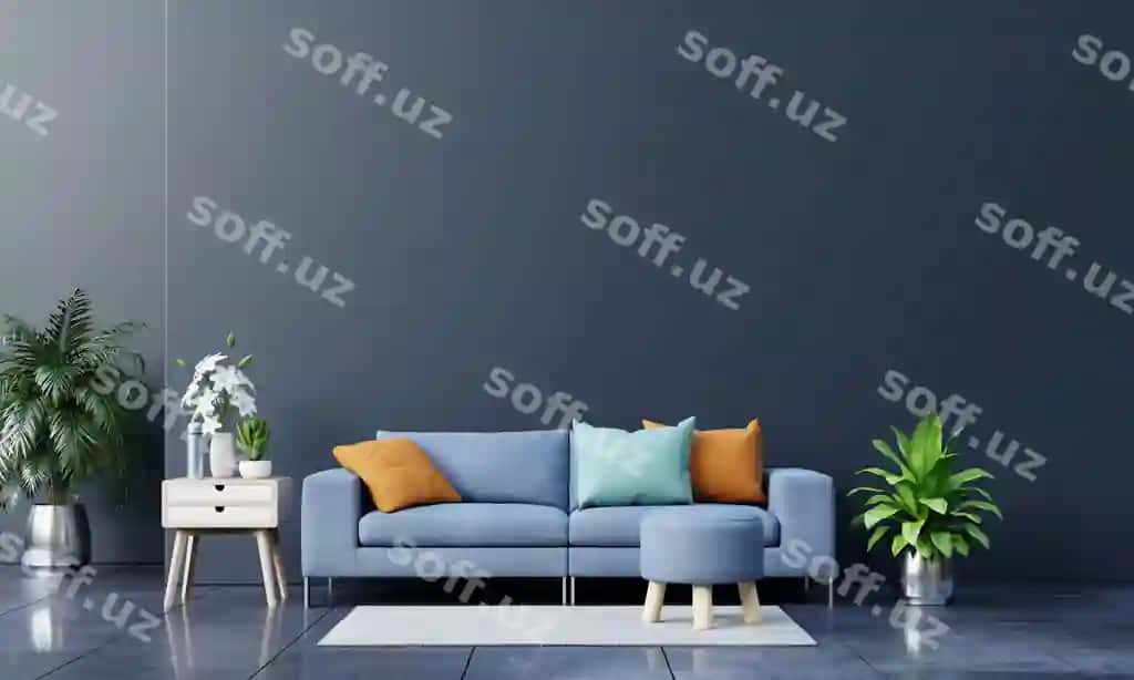 Zamonaviy otish xonasi interyeri divan, yashil o'simliklar, lampali stol, qorong'i devor foni | Modern living room interior with sofa green plants lamp table dark wall background
