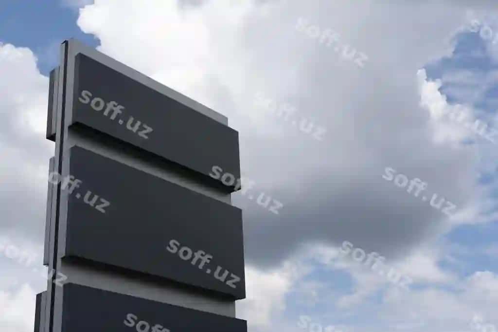 Ko'cha marketing billboard namuna kunduvchi | Street marketing billboard mock up daylight