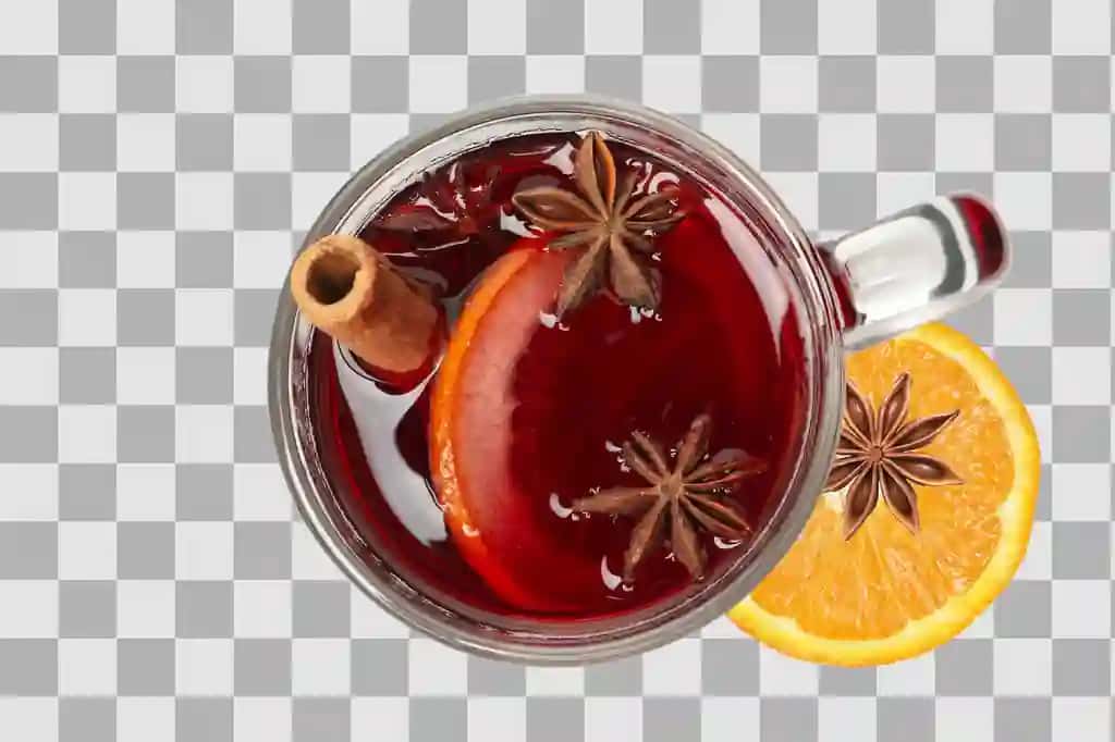 Izolyatsiya qilingan oq fonda ingredientlar bilan mulled vinoli ichimlik stakan Png | Png mulled wine drink glass with ingredients isolated white background