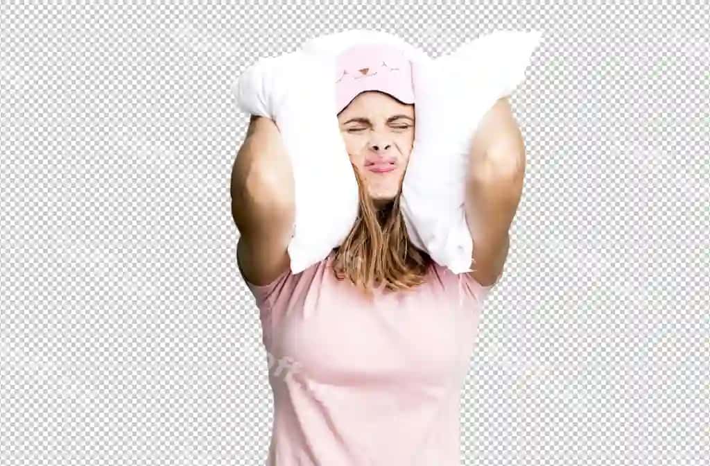 Hispon go'zal yosh ayol pajama kiyib turgan tun kiyimi pod | Hispanic pretty young woman wearing pajamas night wear pillow