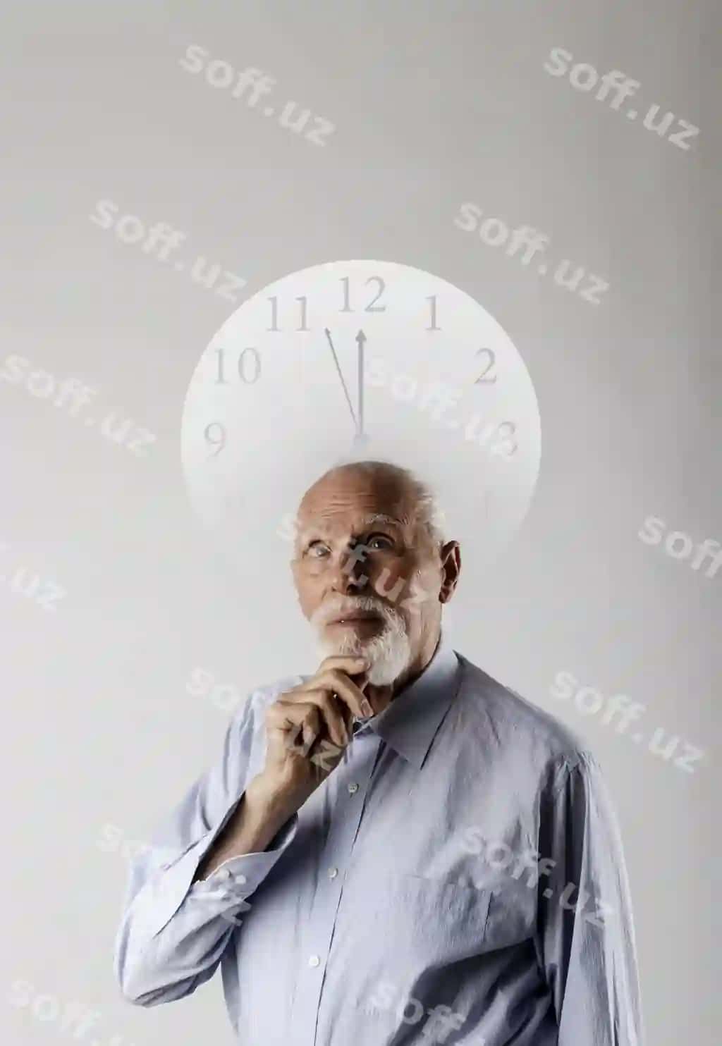 Erkak portreti matn bilan oq fon ustida | Portrait man with text against white background