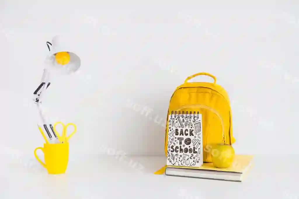 Not defteri mockupi bilan maktabga qaytish konsepsiyasi | Notepad mockup with back school concept