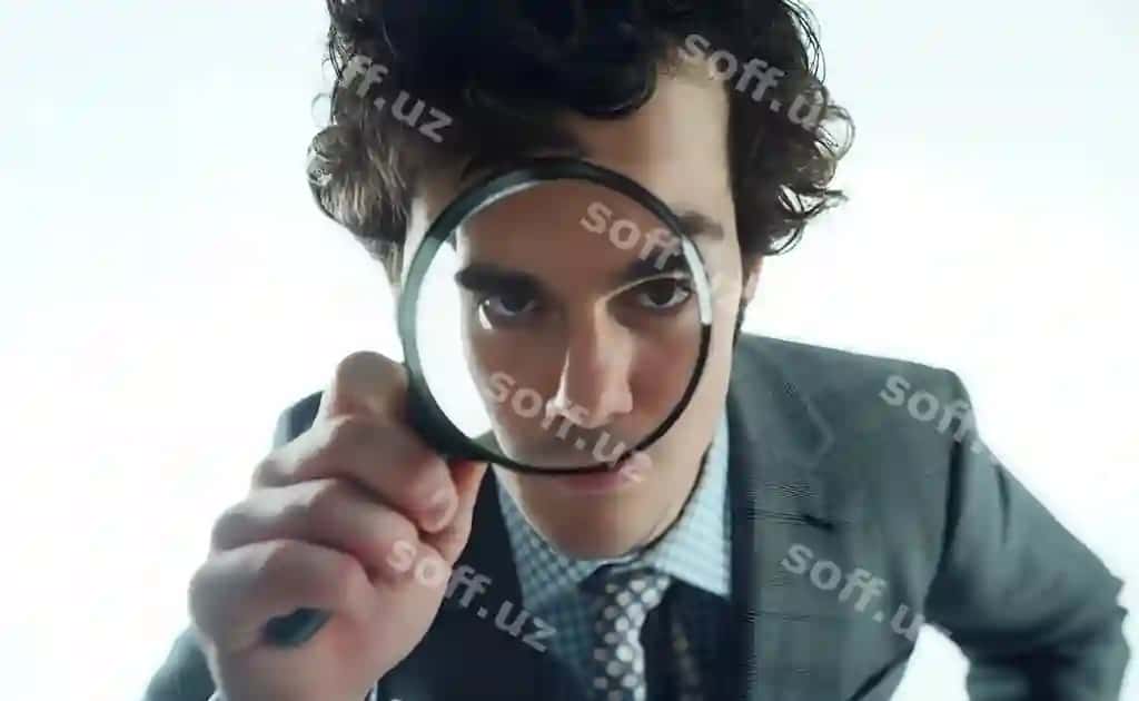 Detektiv kattalashtiruvchi oynani ushlab turibdi | Detective holding magnifying glass