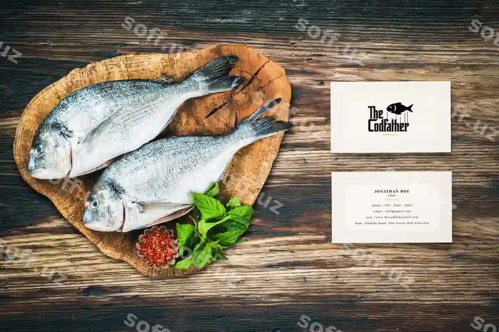 Dengiz mahsulotlari restoranining biznes kartasi maketi | Seafood restaurant business card mockup