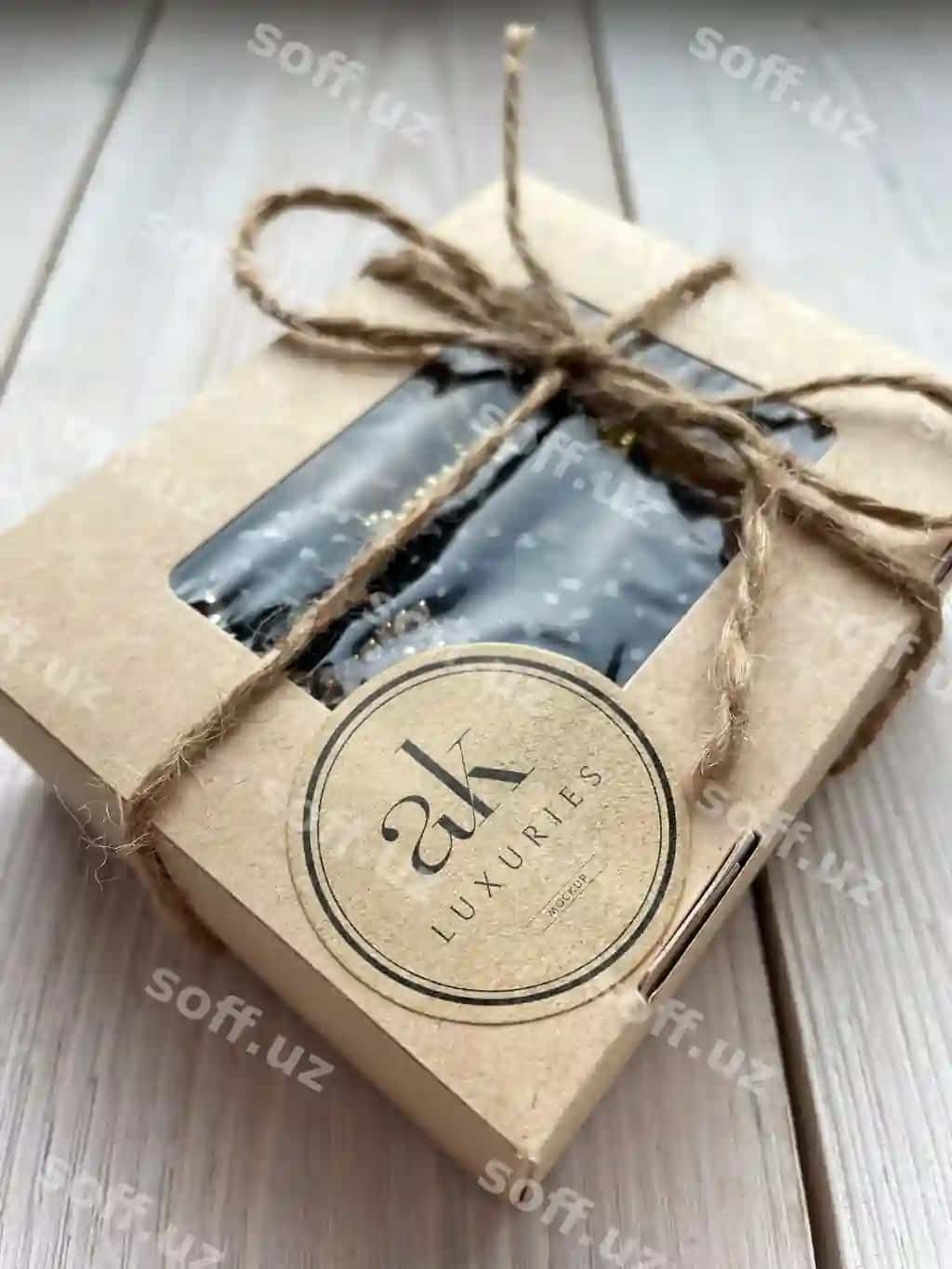 Logo mockup karton sovg'a qutisi | Logo mockup carton gift box