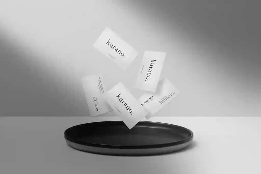 Minimal tashrif qog'ozi maketi suzuvchi qora plastinkani tozalang | Clean minimal business card mockup float black plate