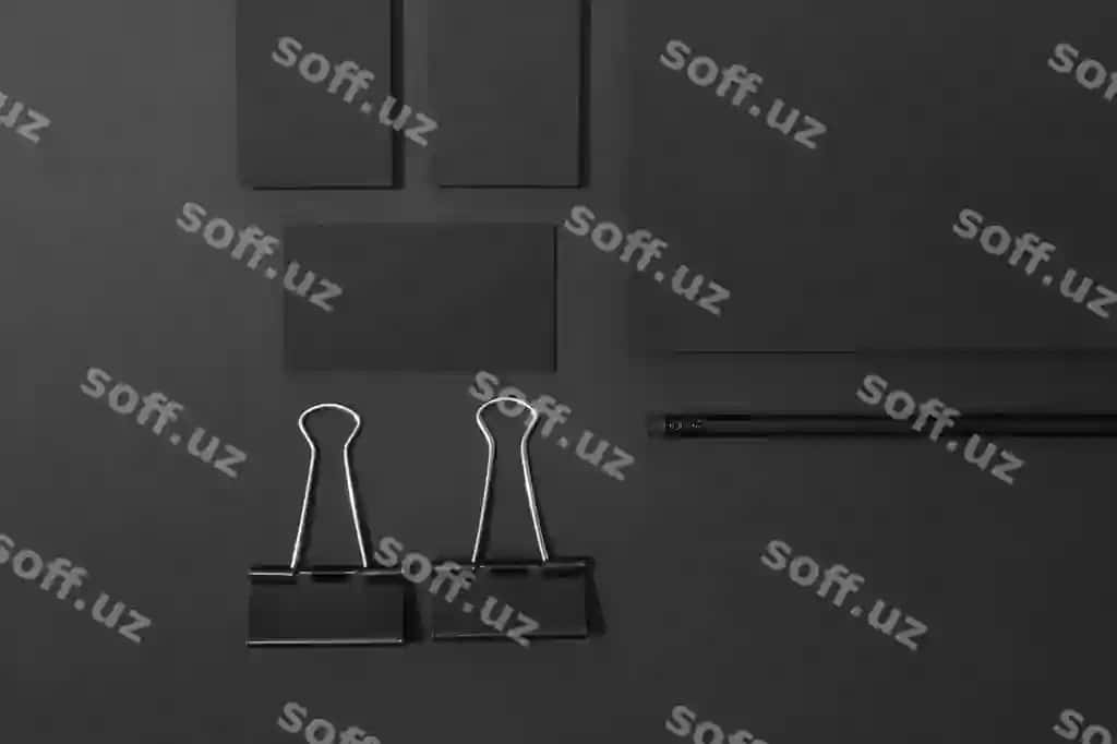 Yuqori ko'rinish qorong'iq qog'ozlar to'plami | Top view dark stationery set