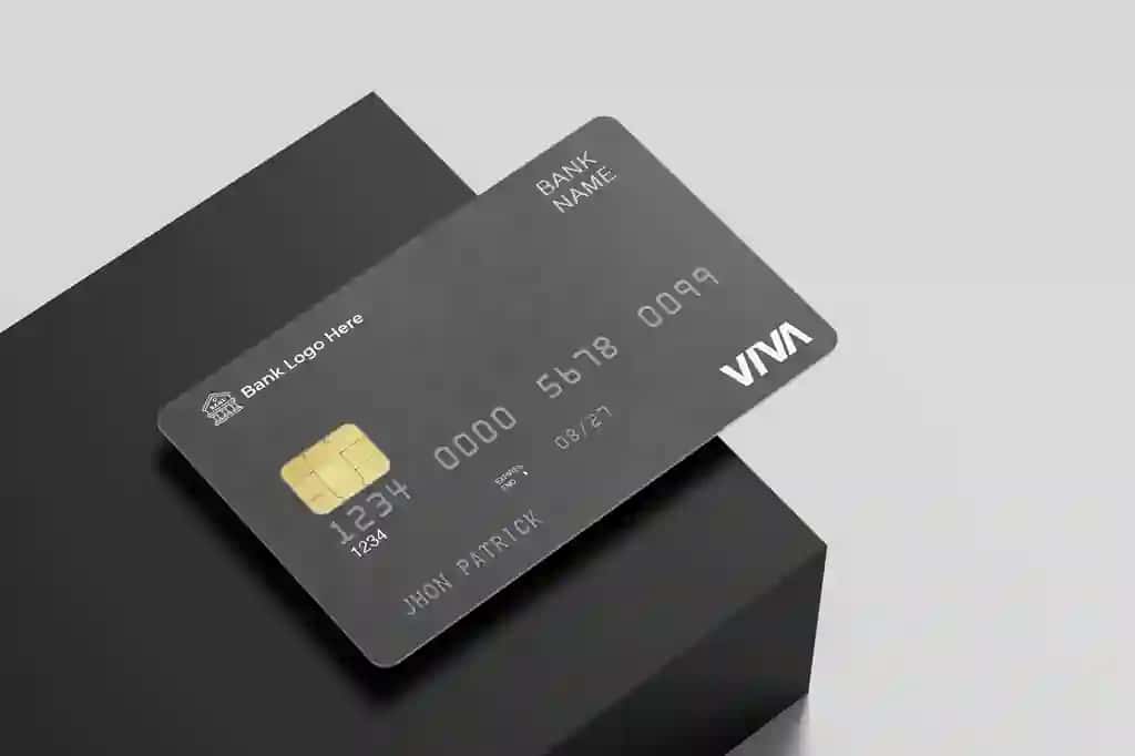 Plastik kredit karta qutisi maketi toza zamonaviy | Plastic credit card box mockup clean modern