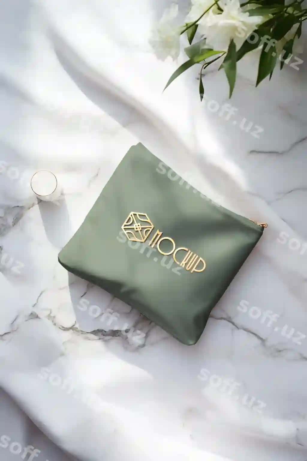 Tozalash sumkasi namunasi | Toiletry bag mockup