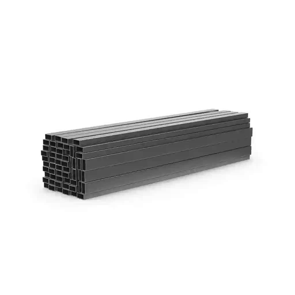 To'q kulrang to'rtburchaklar ichi bo'sh metall profillarni to'plang | Stack dark gray rectangular hollow metal profiles