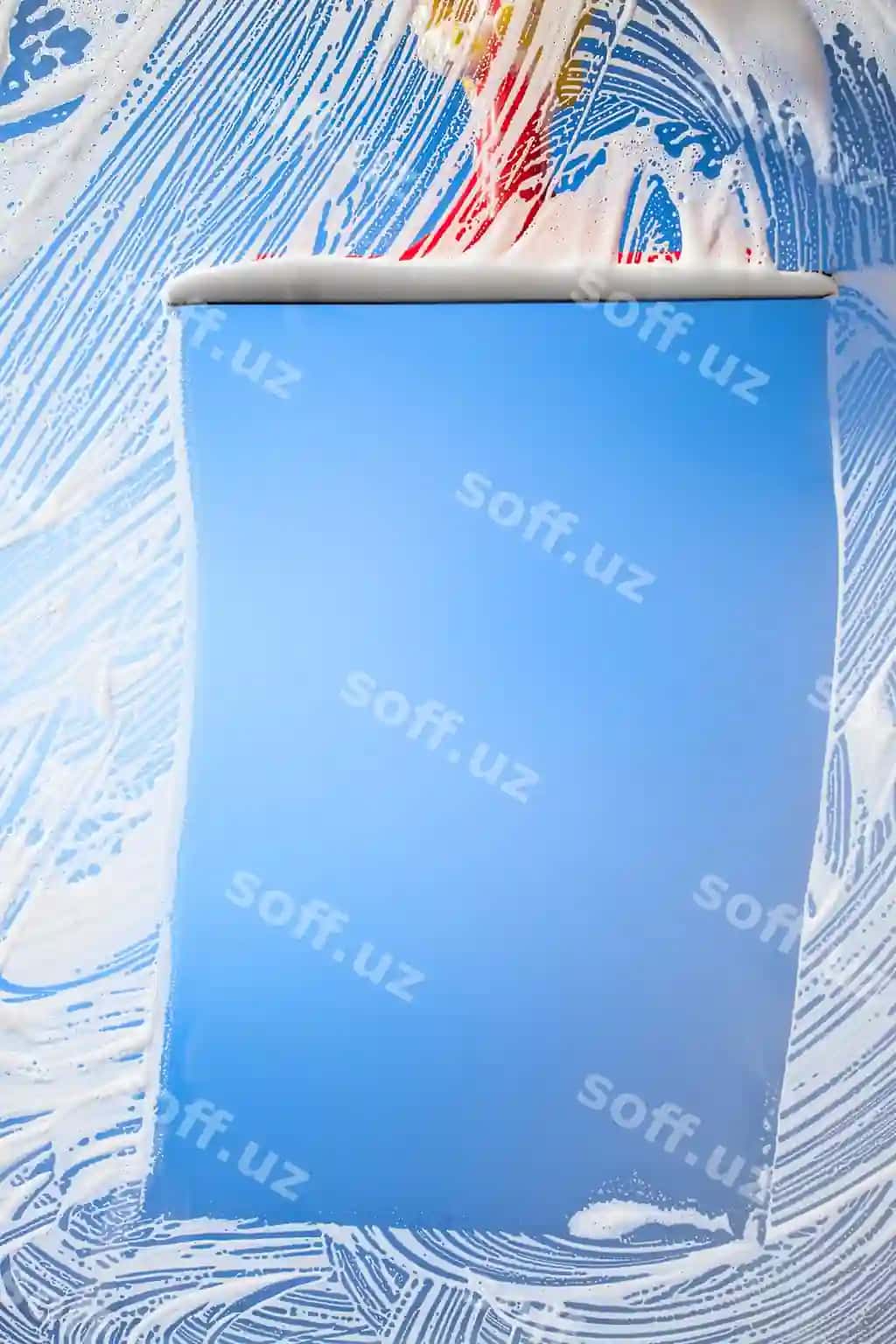 Derazani squeegee bilan tozalash | Cleaning window with squeegee