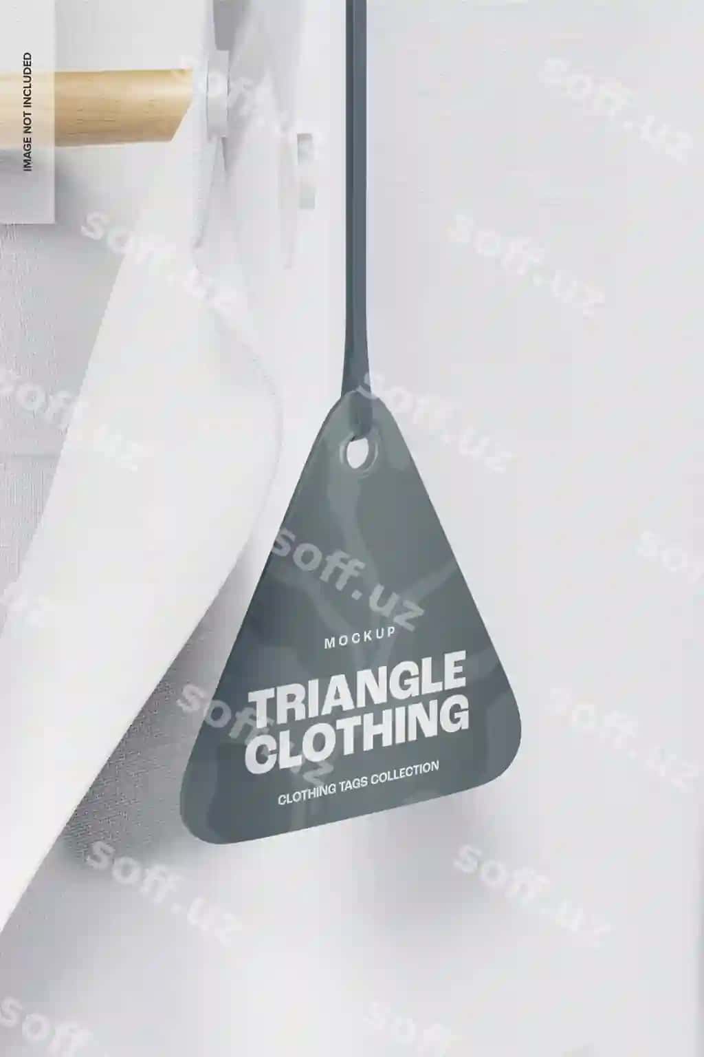 Uchburchak kiyim belgi namunasi chap tomondan ko'rinish | Triangle clothing tag mockup left view