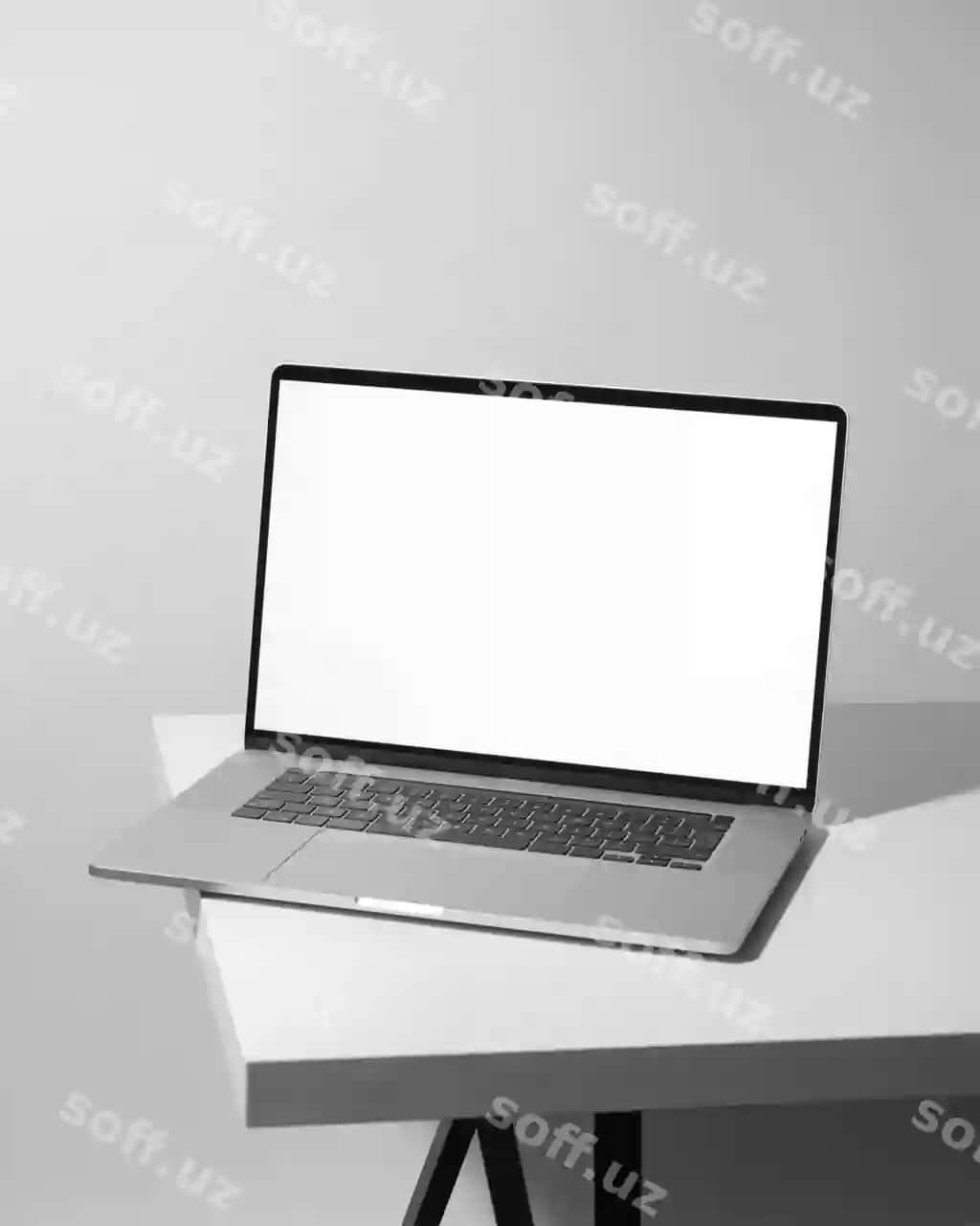 Noutbukning oddiy stsenariysi maketi | Laptop simple scenario mockup