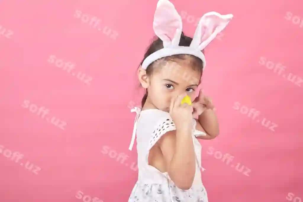 Quyon quloqli qiz Pasxa kuni | Girl with rabbit ears easter day