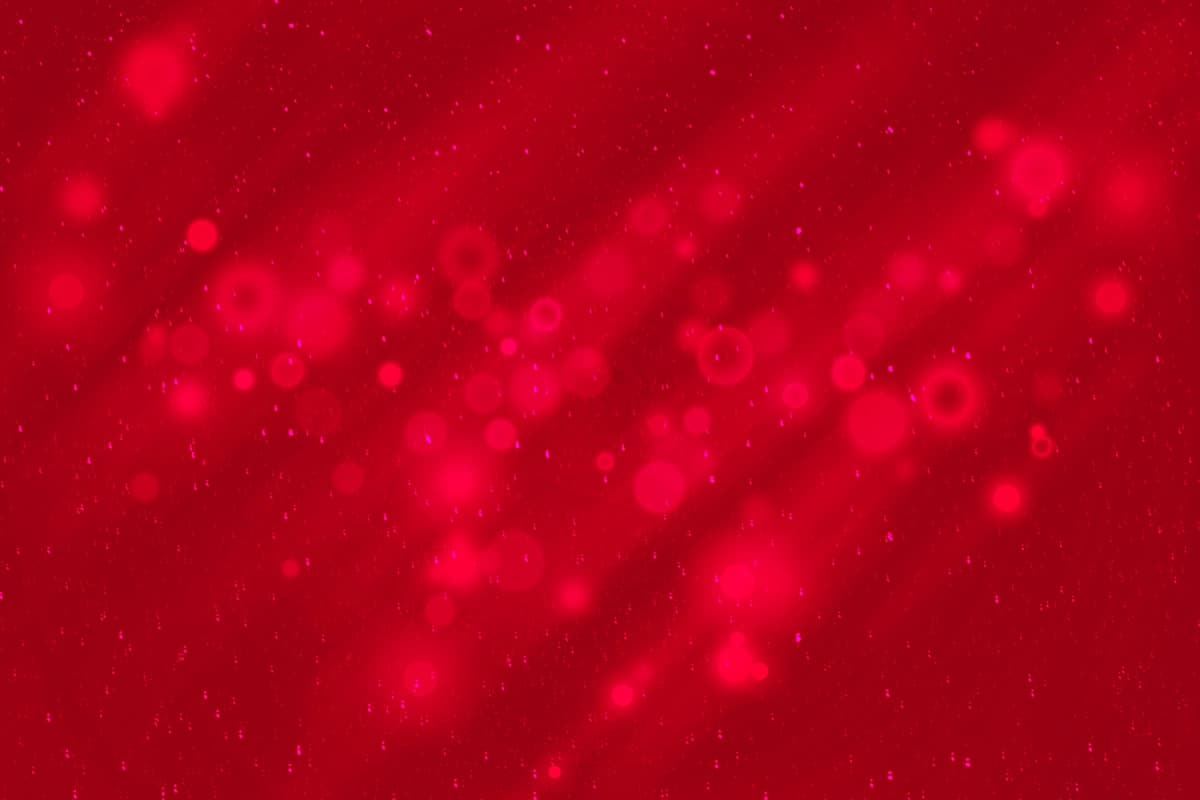 Yurak shaklidagi qizil fon | Red background with heart shape