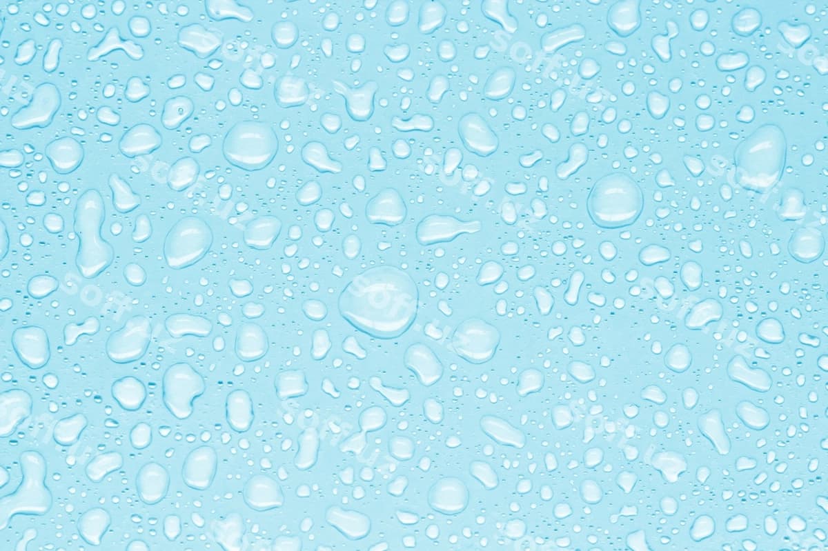 Mavhum suv tomchilari oq fon | Abstract water drops white background