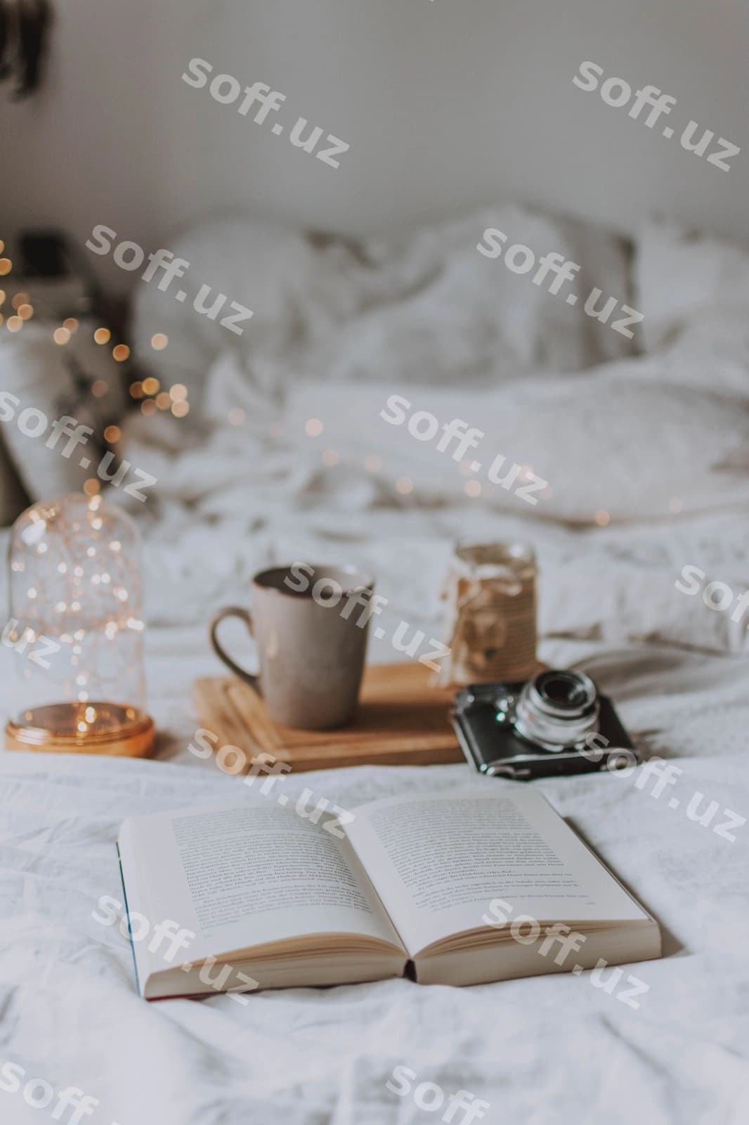 Uy uchun kofe stakanli kitob stoli | Coffee cup book table home