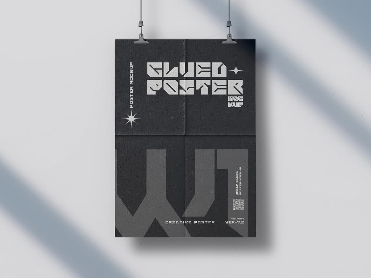 Yaltiroq yopishtirilgan devor maketi | Glossy glued poster wall mockup