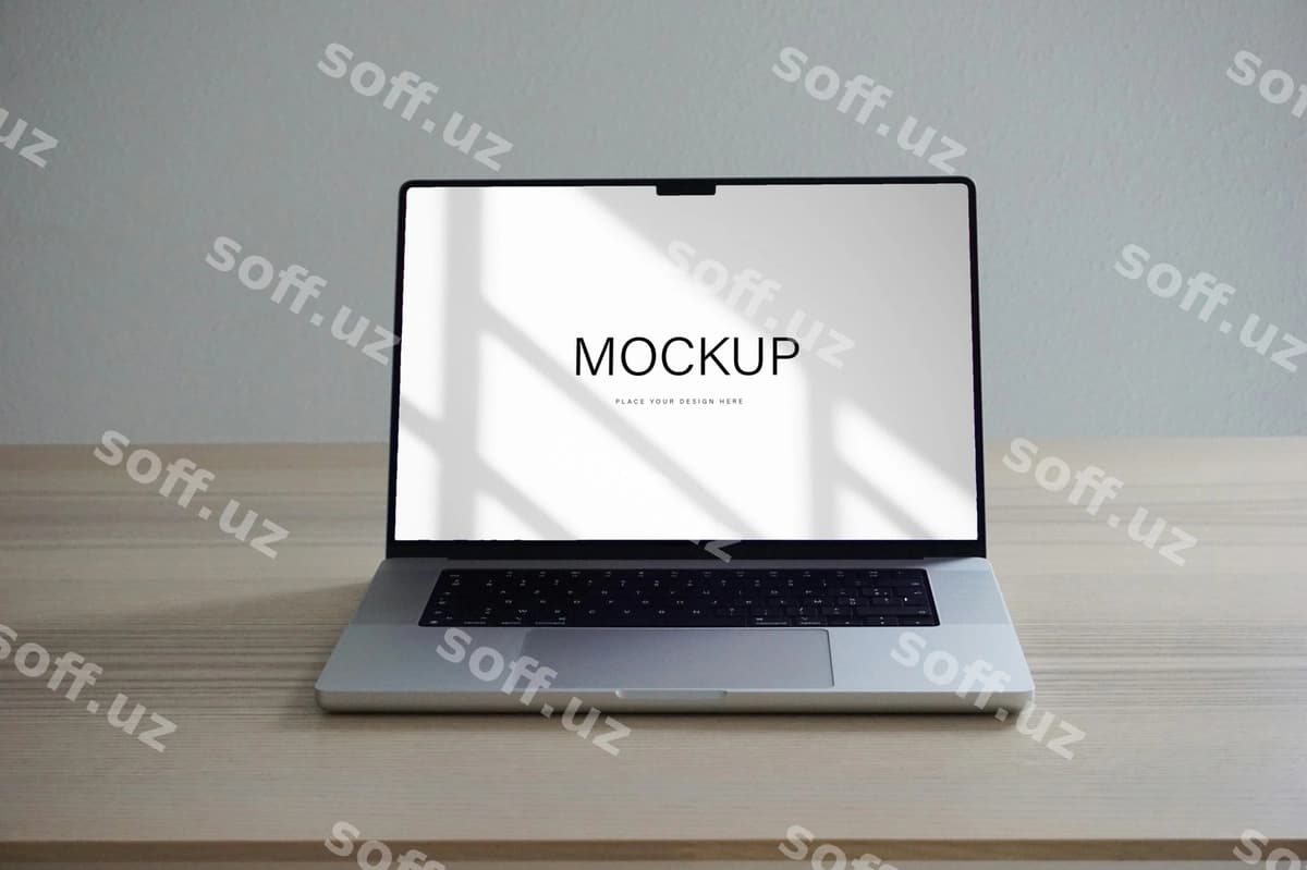 Noutbuk maketi yog'och stol | Laptop mockup wooden table