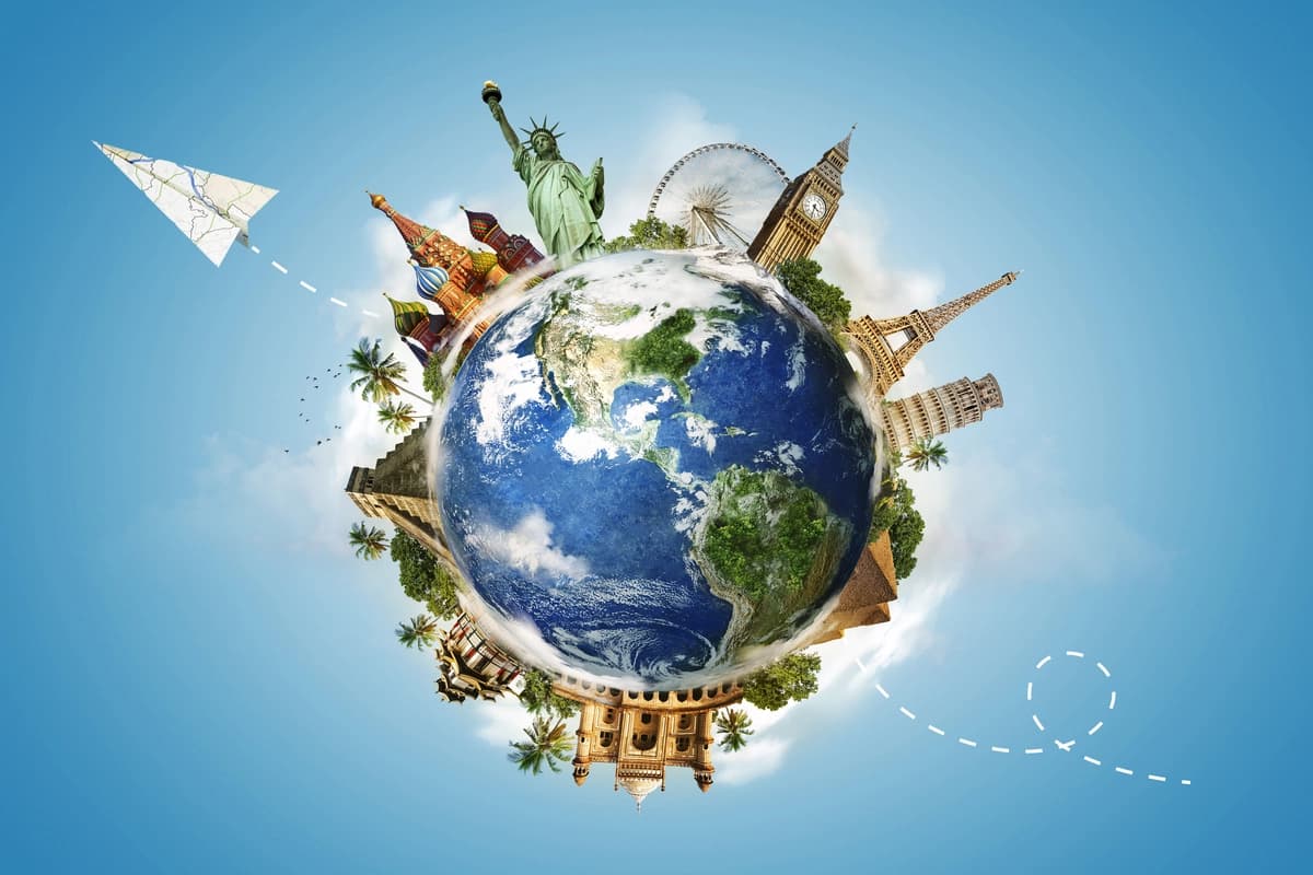 Belgilar bilan sayohat kontseptsiyasi | Travel concept with landmarks