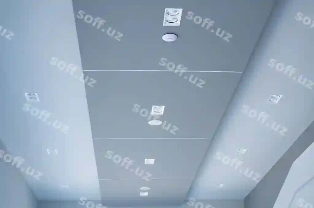 Zamonaviy ofis gʻismlari LED chiroqli koridor | Modern office ceiling with led light bulb corridor